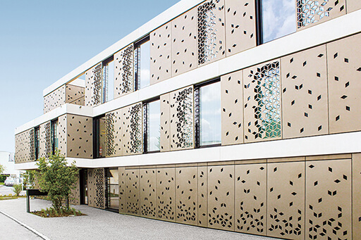 full_Balcony_Cladding_Bruag_Cellon_8mm_Perforation_Design_Customer_MFH_Bellmund__68_